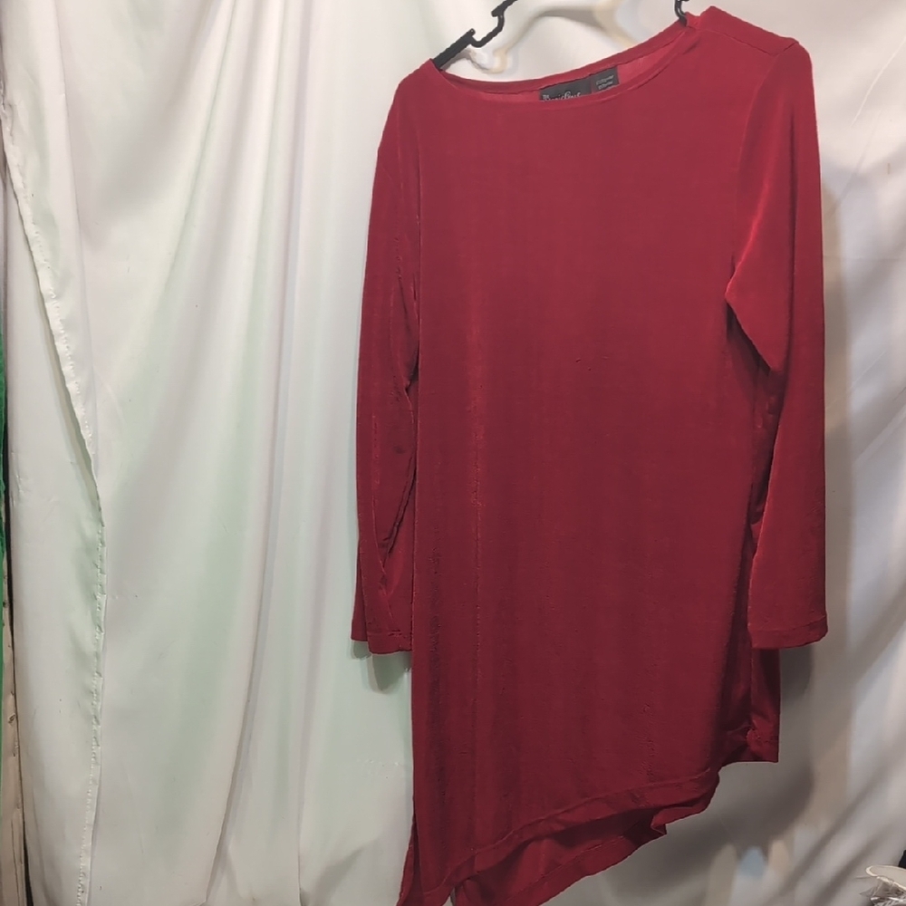 The Magic Scarf Company Elegant Red Asymmetrical Top Fits Size Small - Large